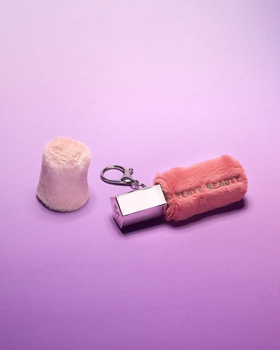 آویز پشمی لیپ گلاس Fenty Beauty - تصویر 3